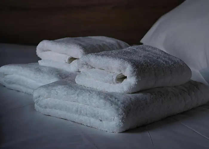 Lux Casa, Urban Eco Suites